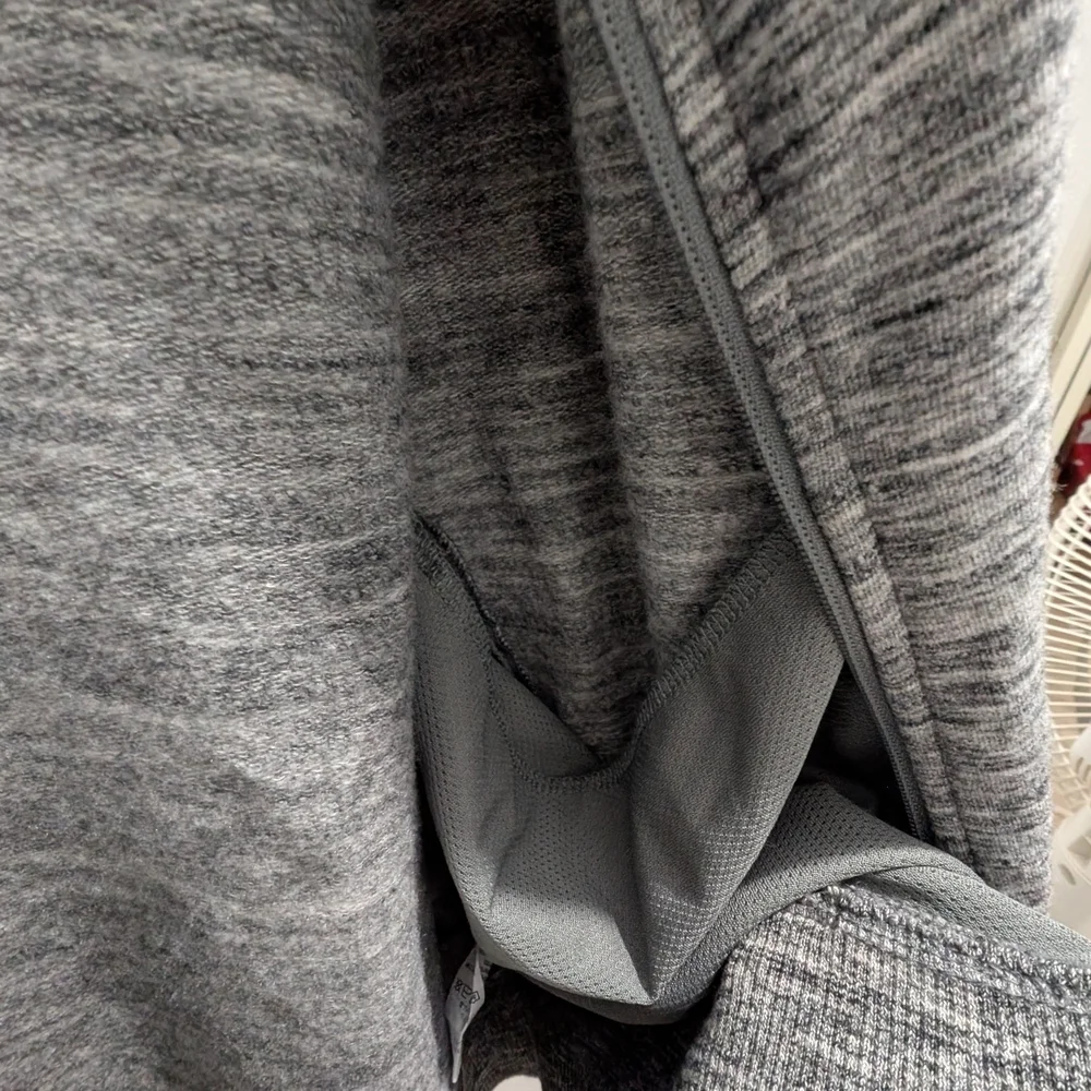 L.L. Bean Womens Gray Zip-Up Jacket Large Outdoor Cozy - Picture 7 of 11